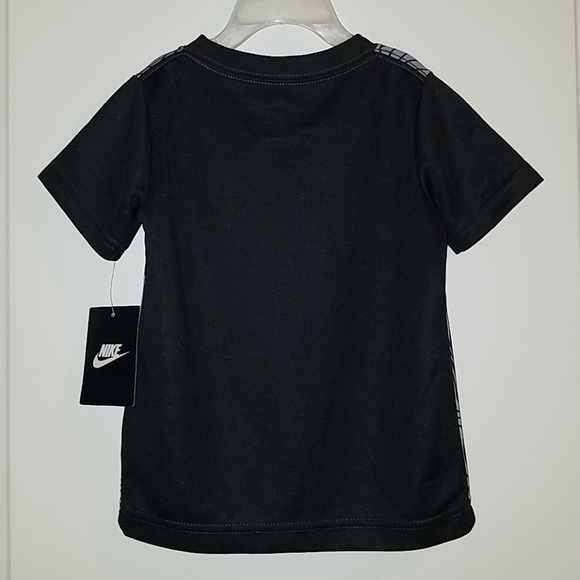 Nike Tee - Picture 2 of 2